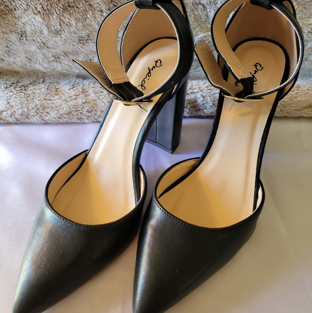 Qupid Black Chunky Heel, 8.5